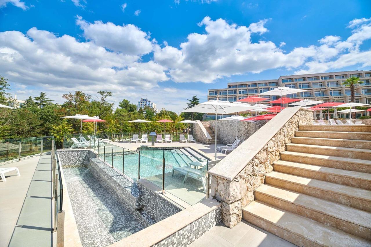 Hotel Mediteran Plava Laguna Porec Esterno foto
