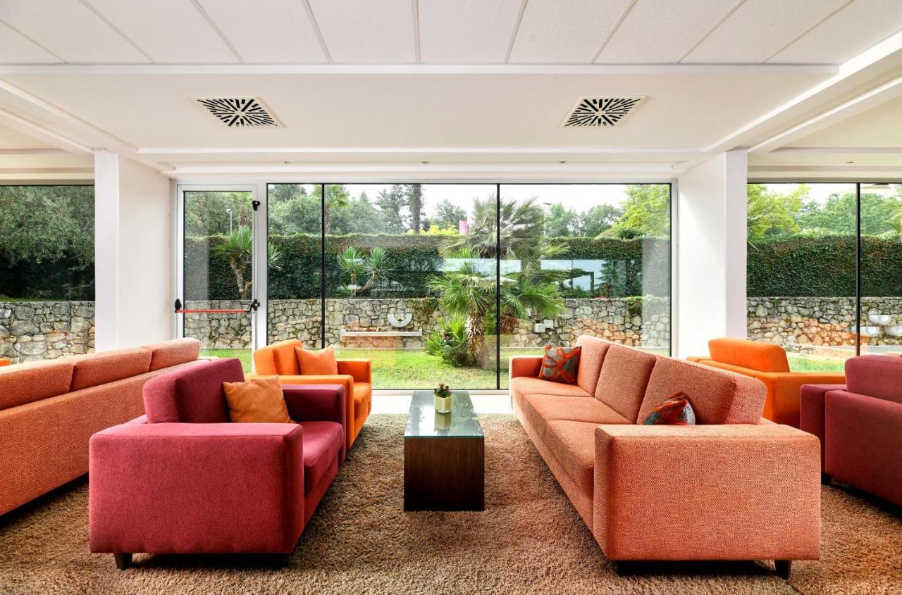 Hotel Mediteran Plava Laguna Porec Esterno foto
