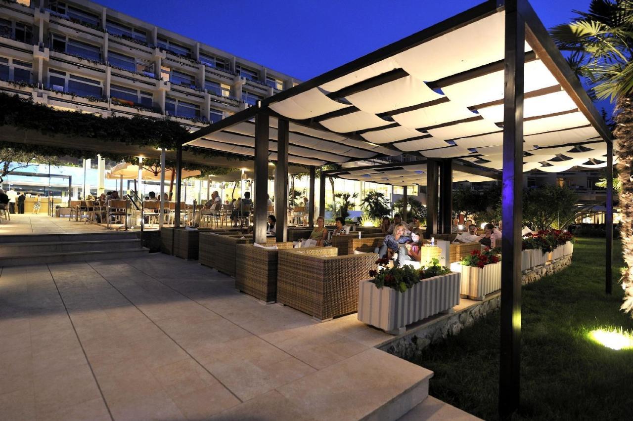 Hotel Mediteran Plava Laguna Porec Esterno foto