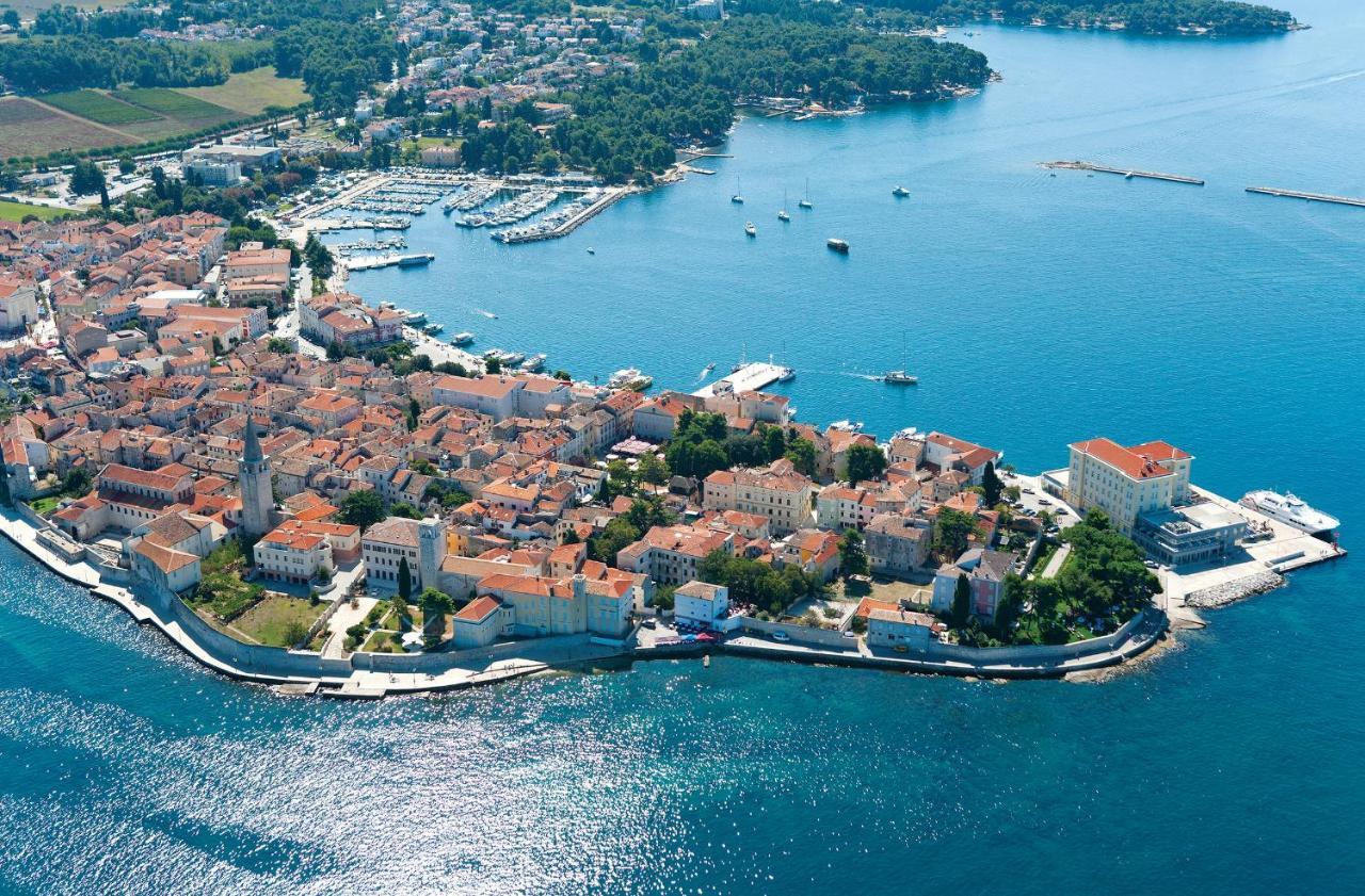 Hotel Mediteran Plava Laguna Porec Esterno foto